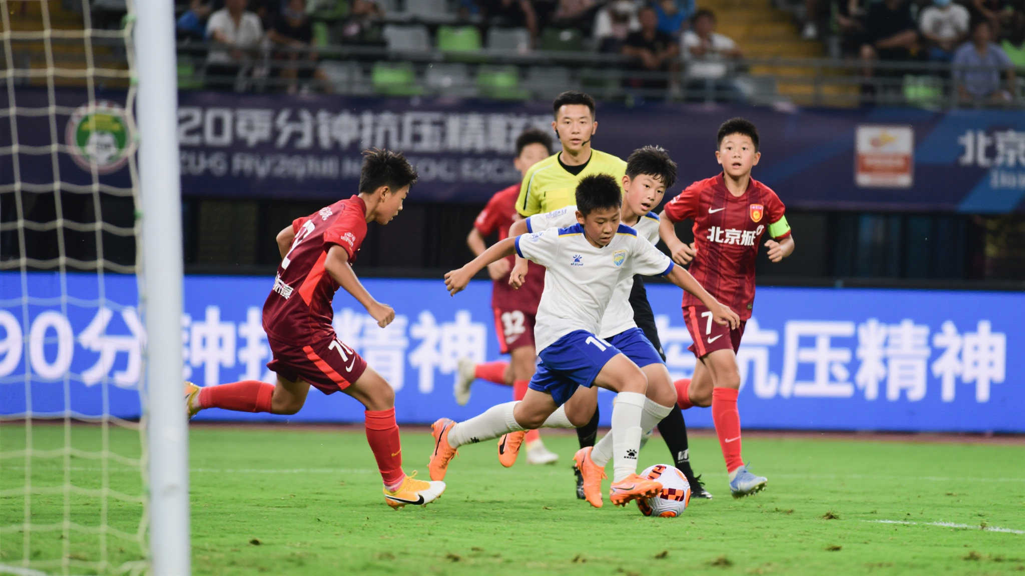 在前段时间进行的重要比赛中，面对老牌劲旅，北京某队